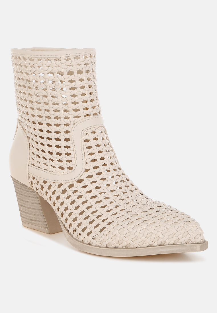 artisole woven pleather block heel boots#color_off white