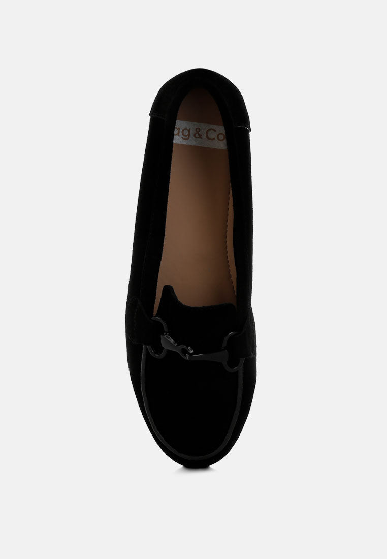 awen monochromatic horsebit real suede loafers#color_black