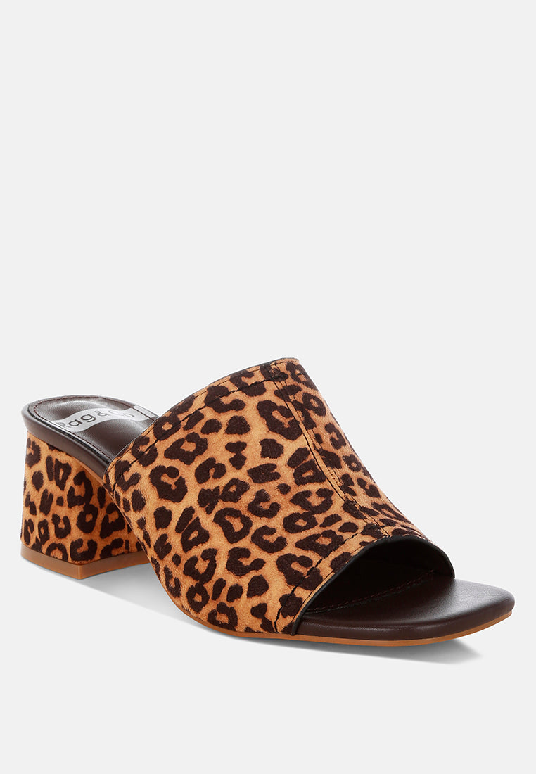 carmila square toe block heels#color_leopard