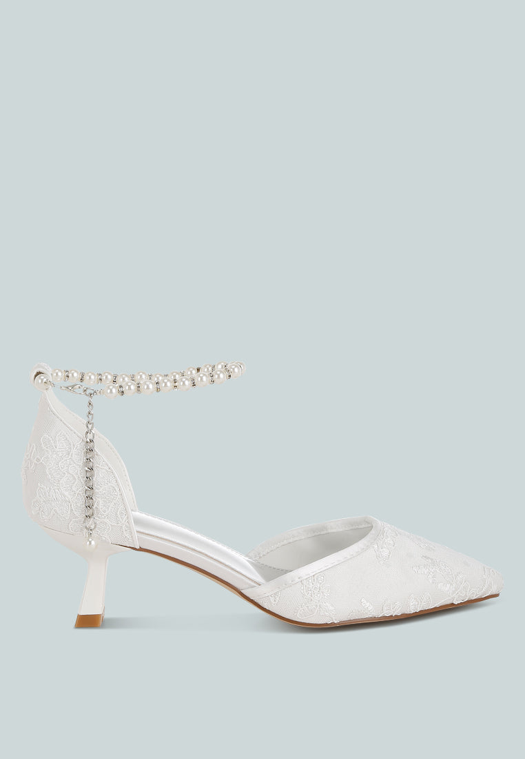 laika lace kitten heel sandals#color_white