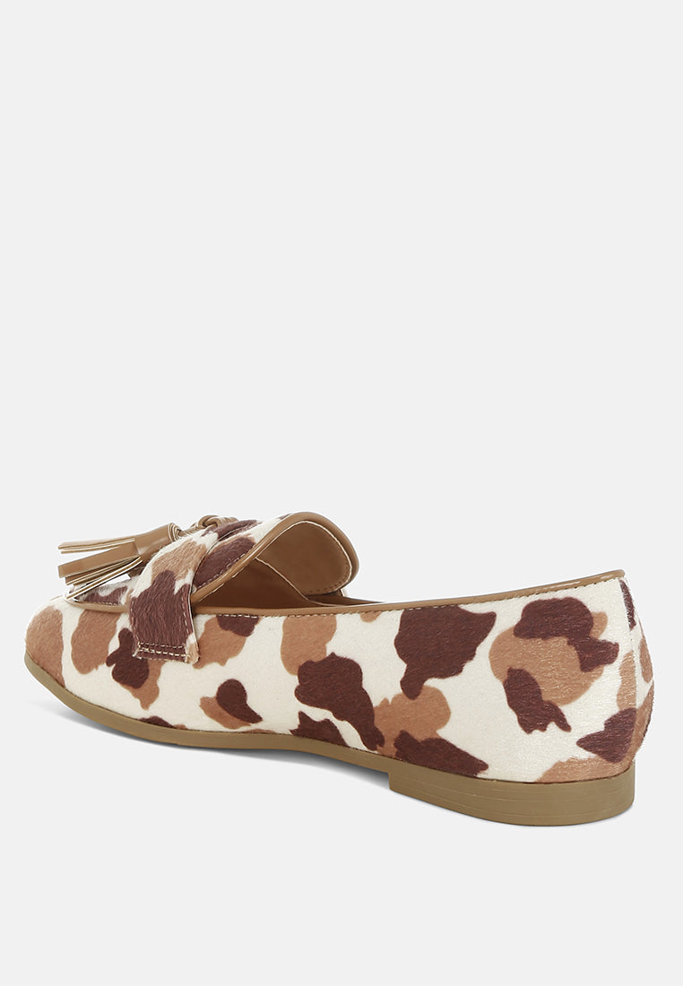 moraug faux suede tassels loafers#color_cowprint