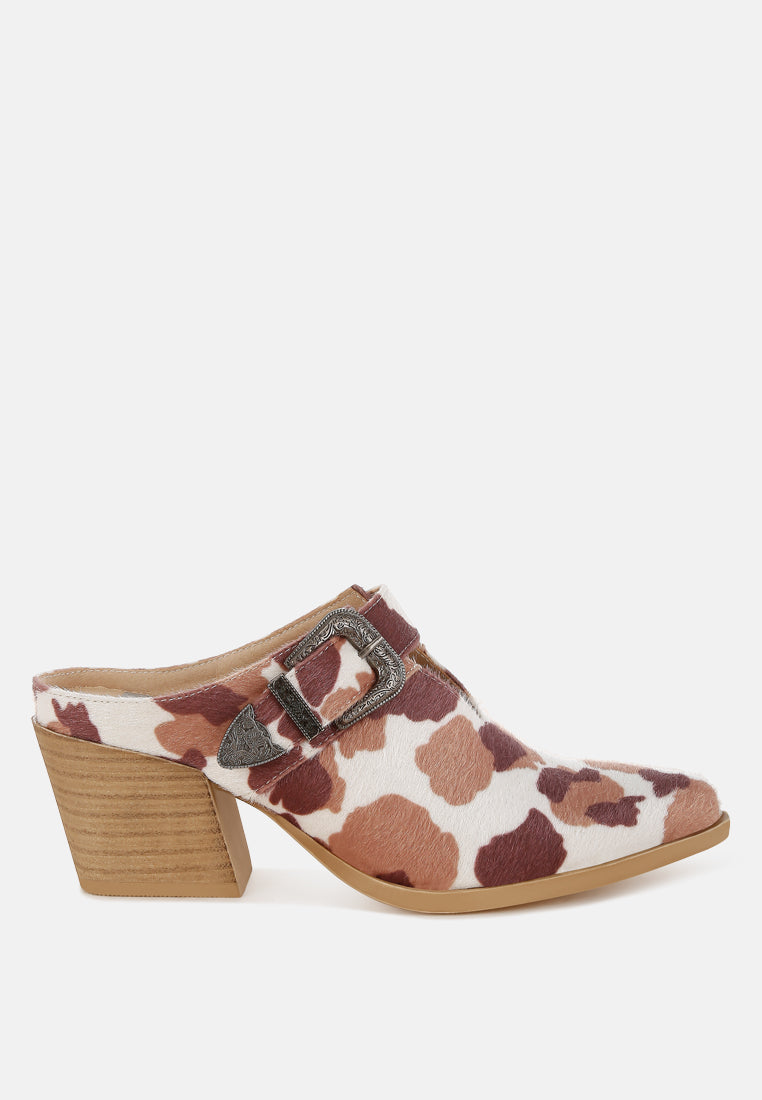 nometa faux suede buckle detail mules#color_cow print