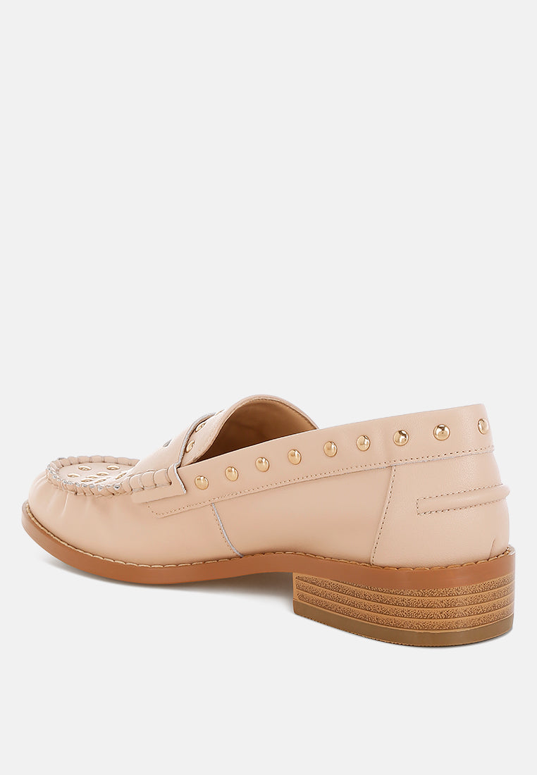 oglavia studs embellished leather loafers#color_beige