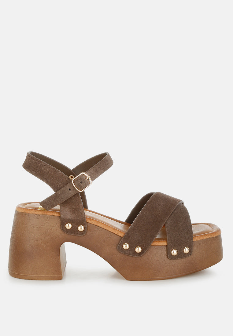 pikansa studded real suede clog sandals#color_brown