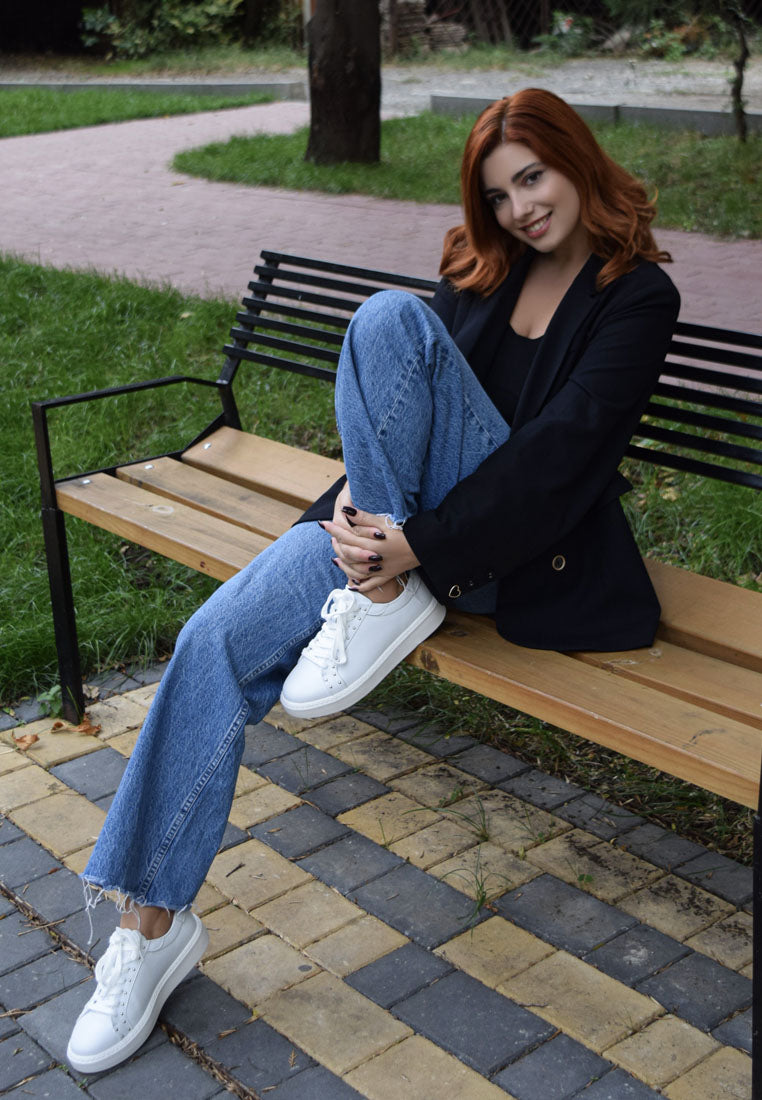 strider studs embellished chunky sneakers#color_white