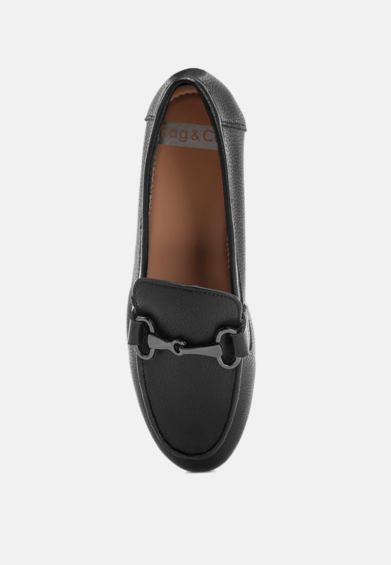 taranis monochromatic horsebit real leather loafers#color_black