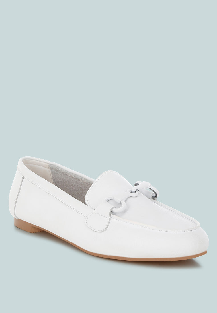 taranis monochromatic horsebit real leather loafers#color_white
