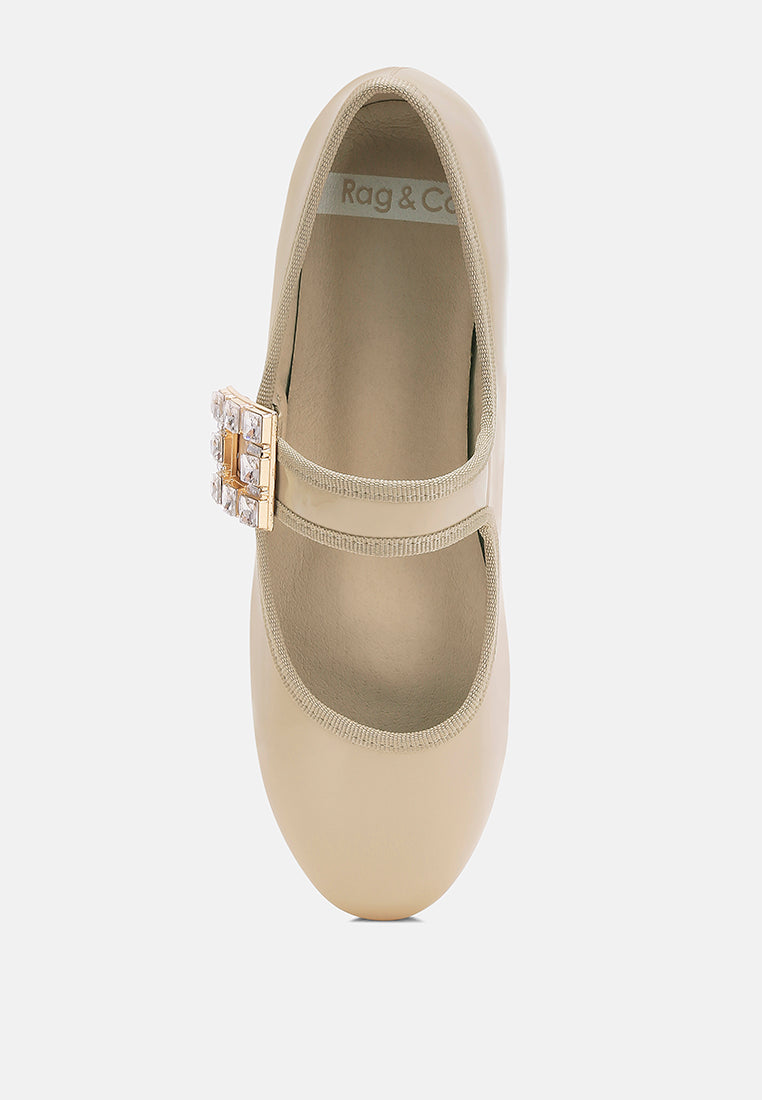 upstage brooch mary jane sandals#color_beige