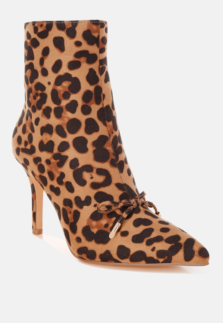vilda leopard print stiletto boots#color_leopard