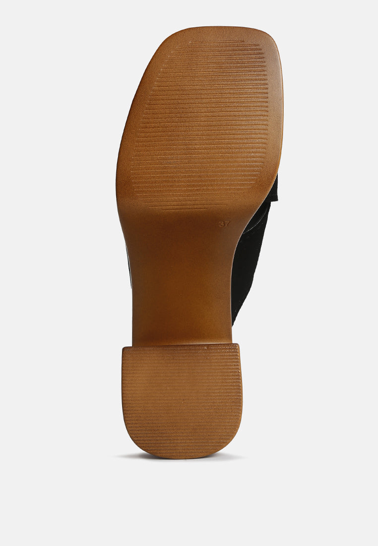 MATRIX Criss Cross Strap Block Heel Sandals#color_black