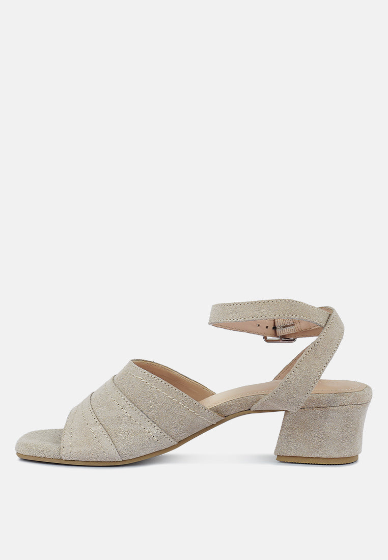 SIGRID Fine Suede Block Heeled Sandal#color_nude