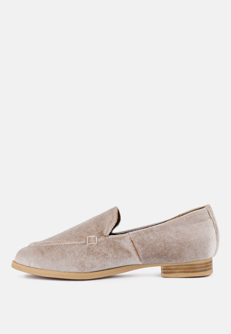 LUXE-LAP Taupe Velvet Handcrafted Loafers_Taupe