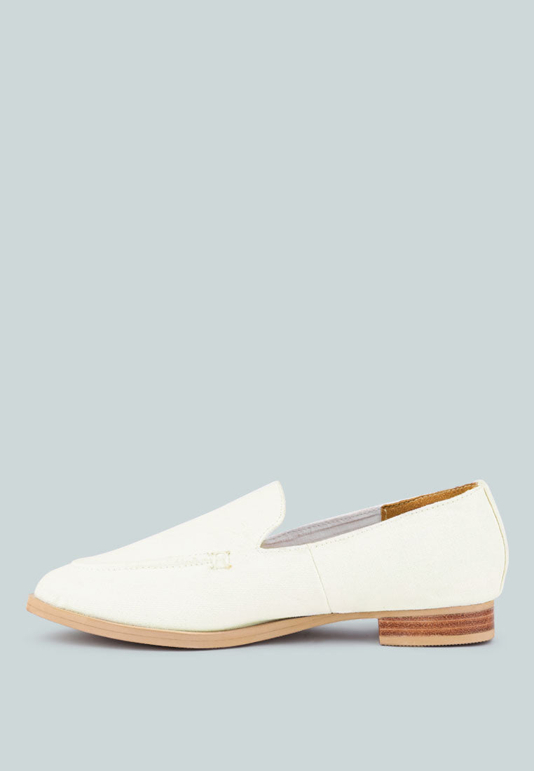BOUGIE White Organic Canvas Loafers_White
