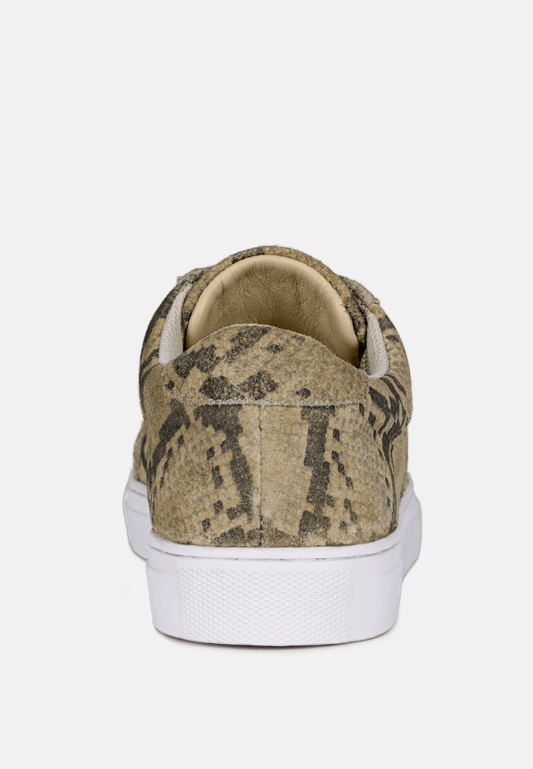 ASHFORD Snake Print Handcrafted Sneakers_Natural Snake