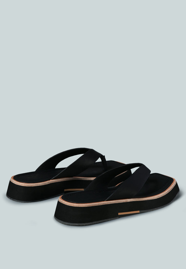 BLUNT Flat Thong Sandal in Black-Black