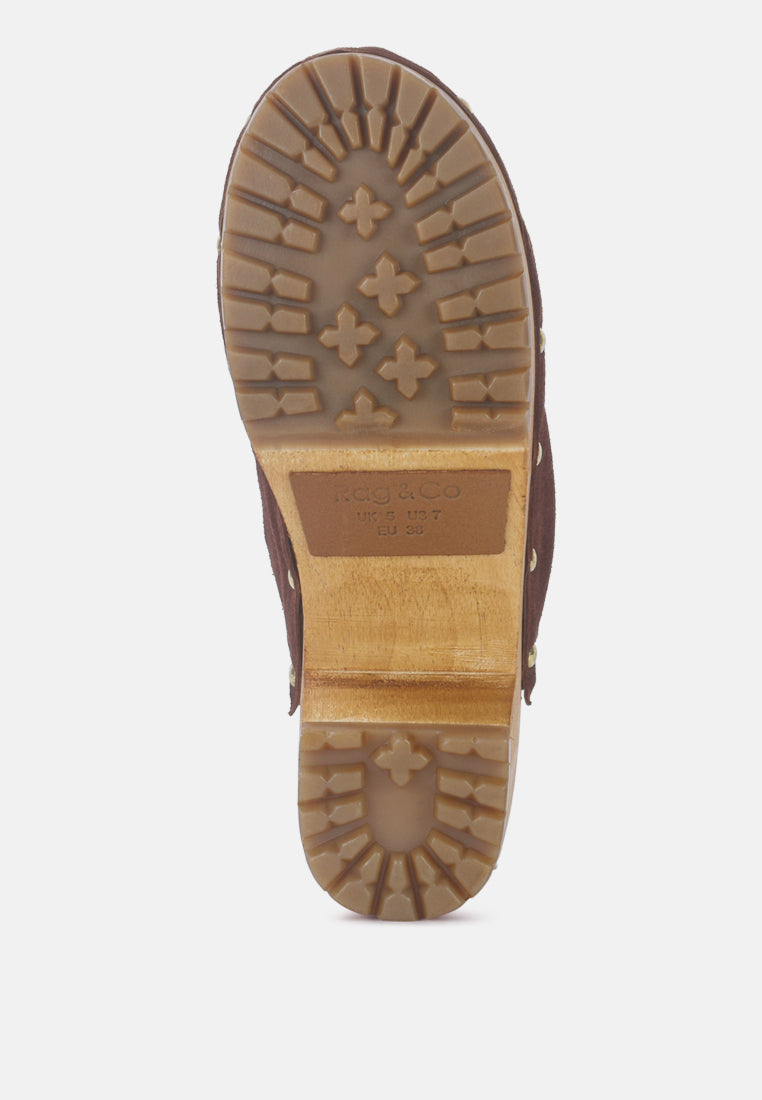 CEDRUS Fine Suede Studded Clog Mules in Brown-Brown