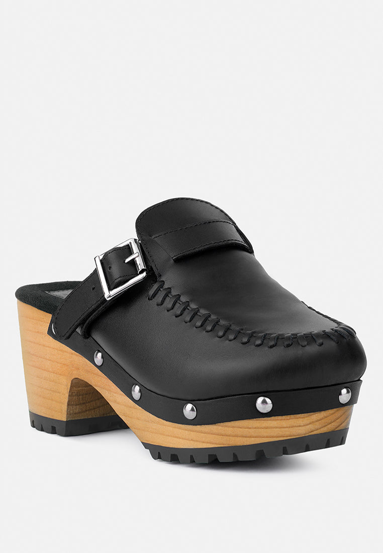 CHOCTAV Black Handcrafted Leather Clogs_Black