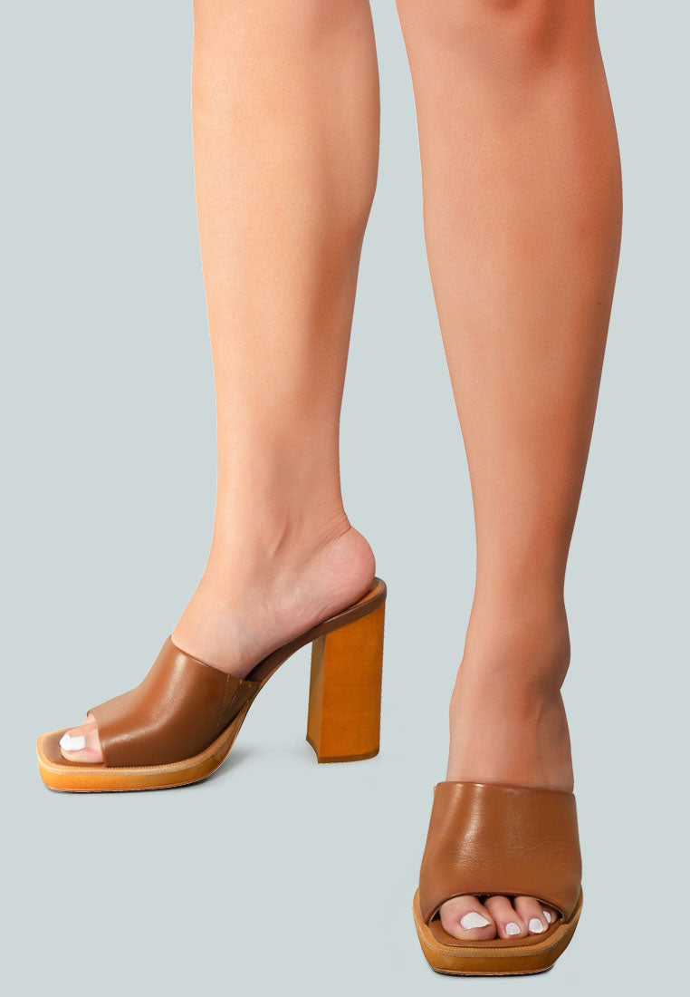 CAREY Tan Leather High Heeled Block Sandal_Tan