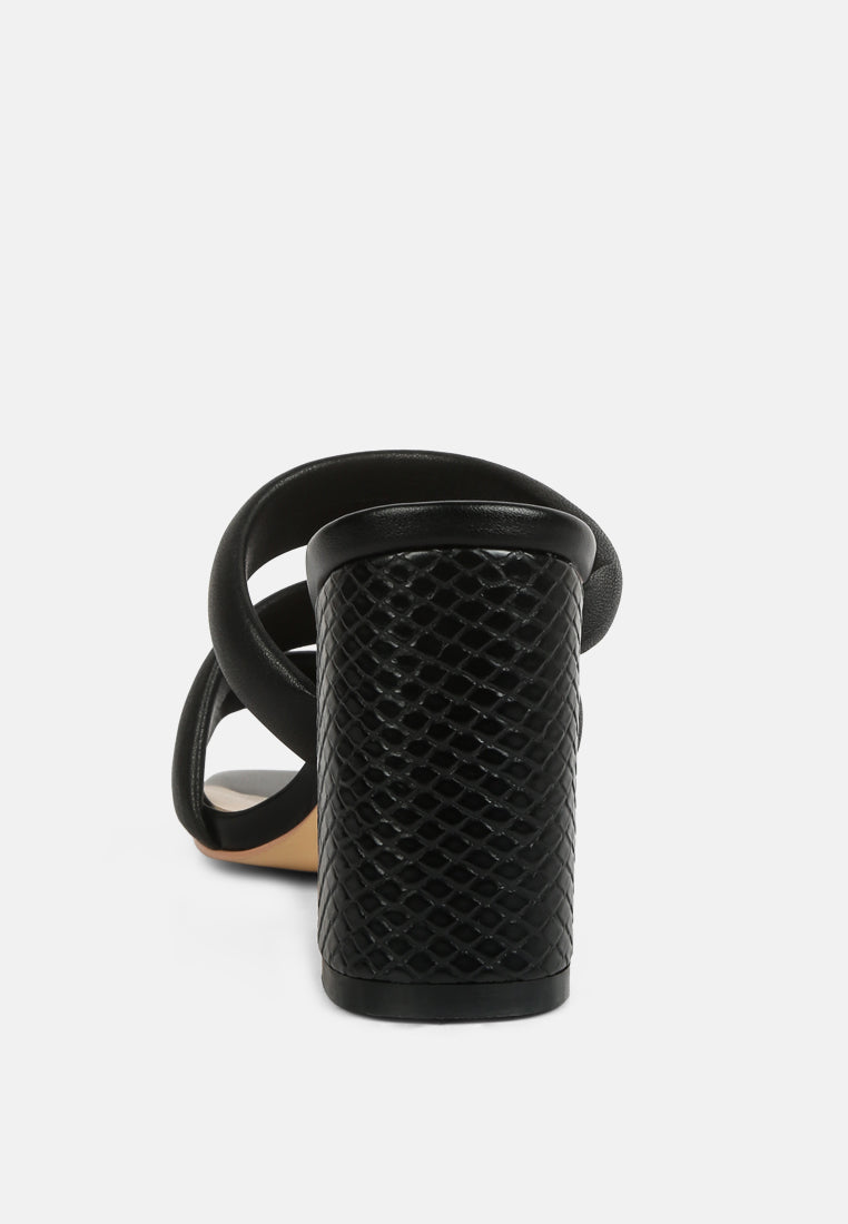KYWE Black Textured Heel Chunky Strap Sandals#color_black
