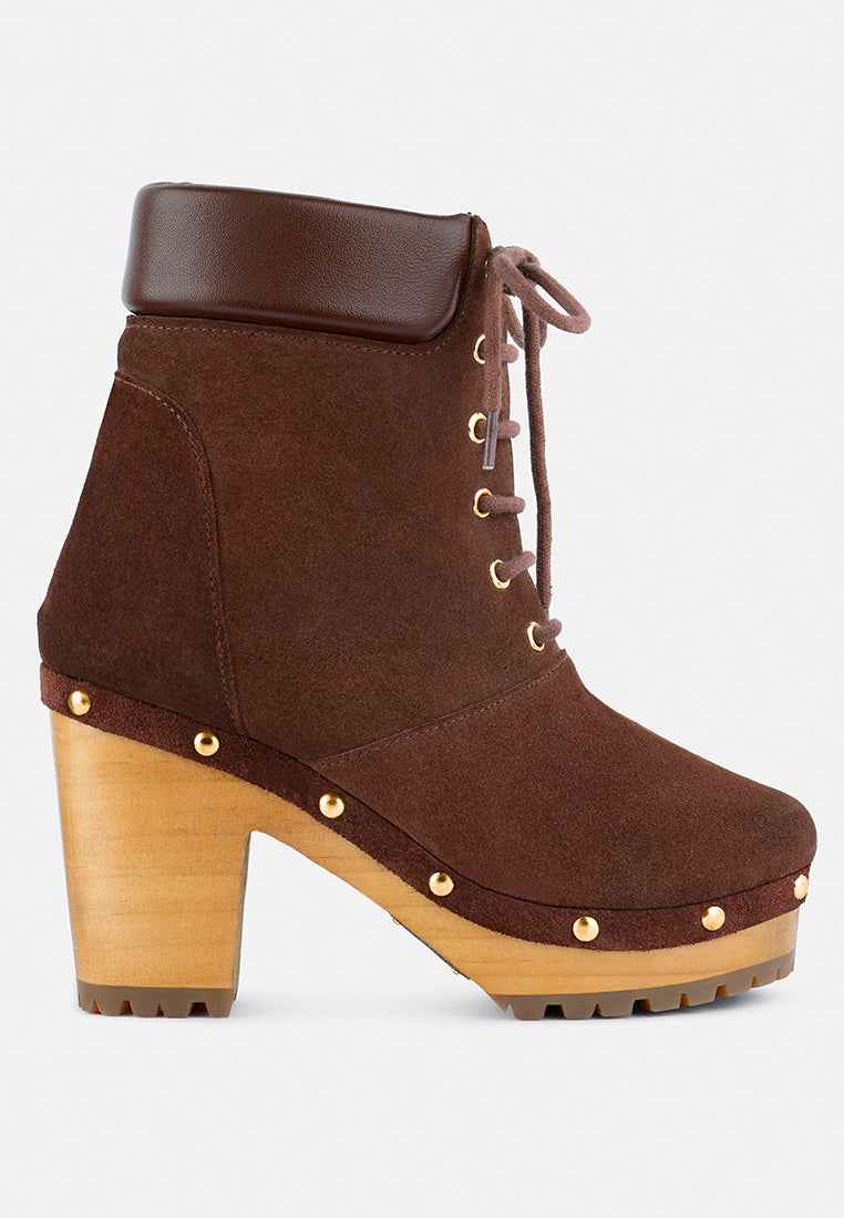 MAAYA Brown Handcrafted Collared Suede Boot_brown