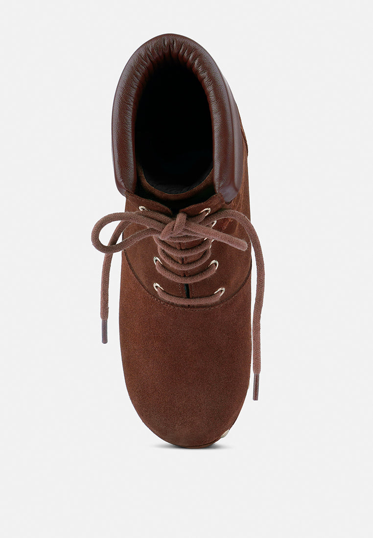 MAAYA Brown Handcrafted Collared Suede Boot_brown