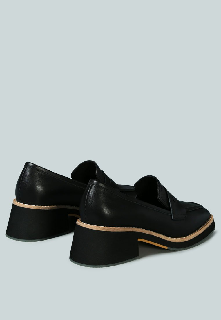MOORE Lead lady Loafers in Black_Black