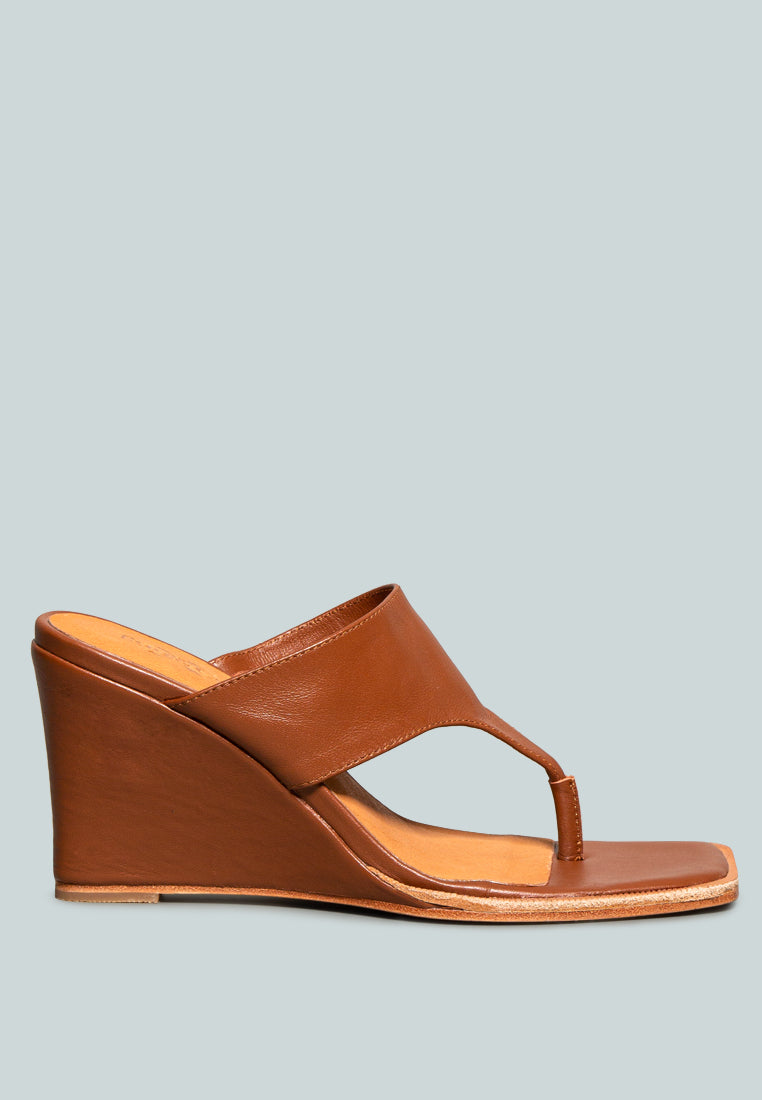 ONASSIS Tan Thong Wedge Sandals_Tan
