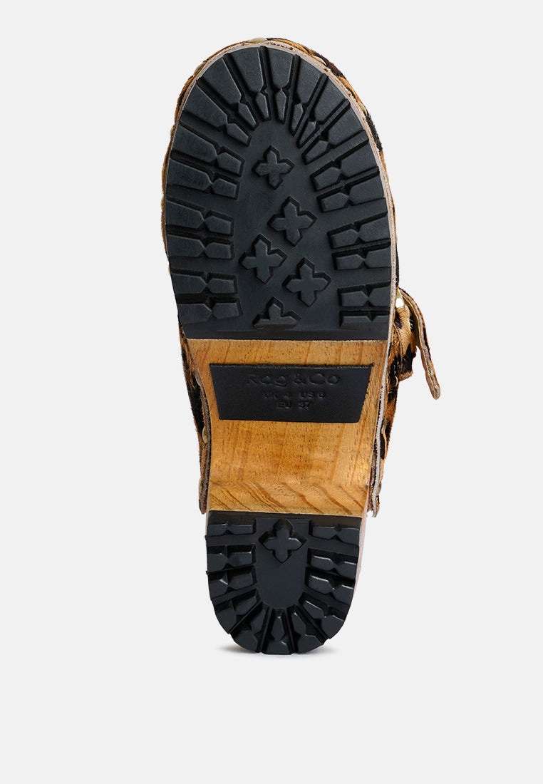 PRUNUS Leopard Buckled Suede Round Toe Mule Clogs-Leopard