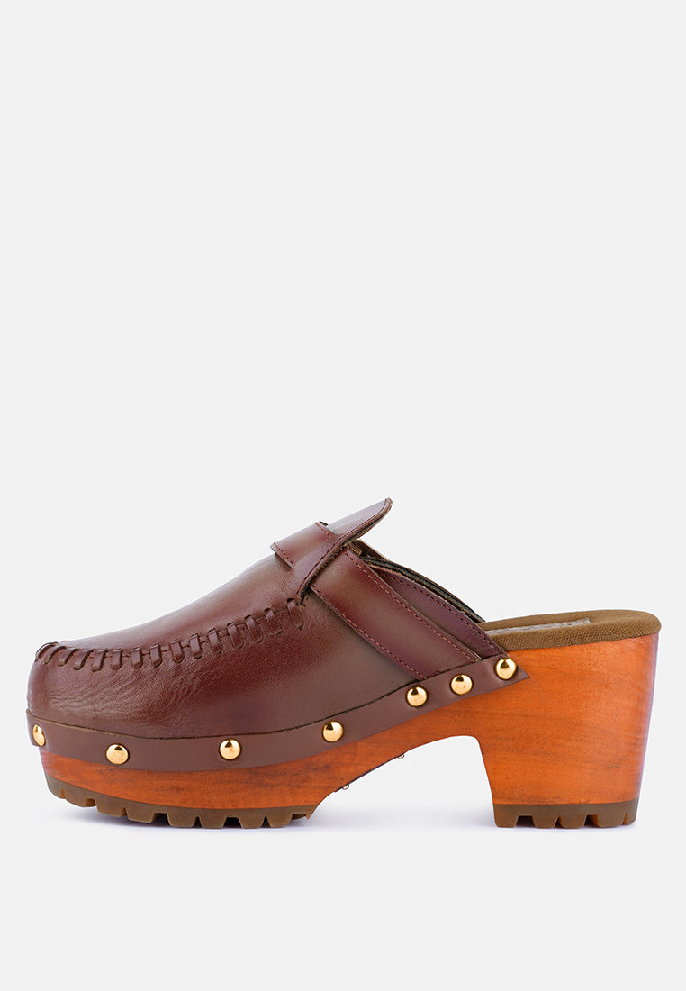 CHOCTAV Dark Tan Handcrafted Leather Clogs_tan