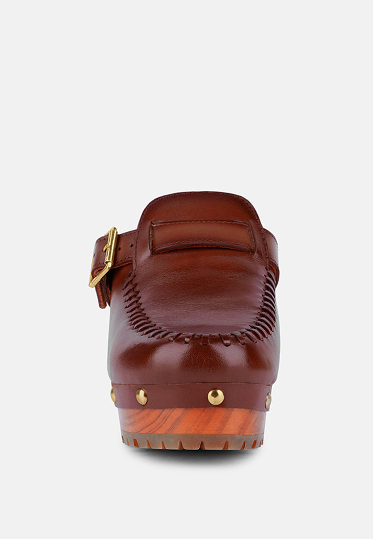 CHOCTAV Dark Tan Handcrafted Leather Clogs_tan