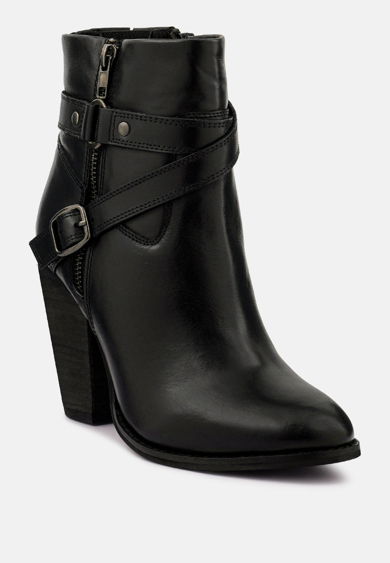 cat-track black leather heeled ankle boots_black