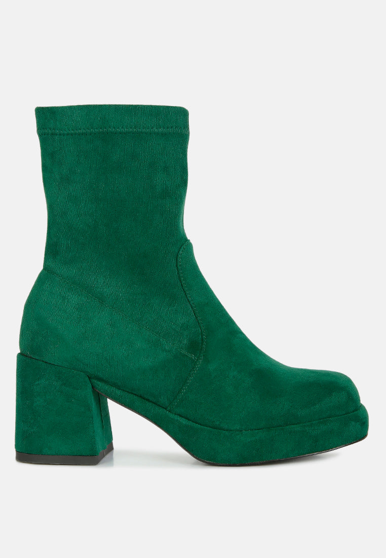 TWO-CUBES Dark Green Suede Platform Ankle Boots#color_dark green