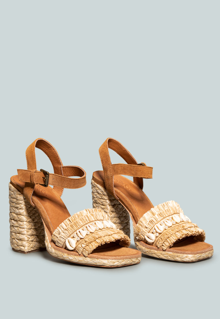 WILLIS Tan Cowrie Raffia Handmade Block Sandal_Tan