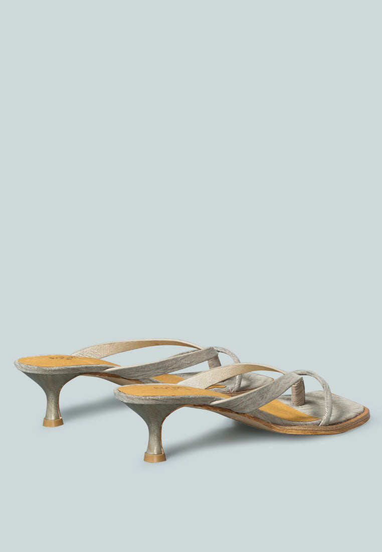 WINSLET Heeled Thong Sandal in Bronze#color_bronze