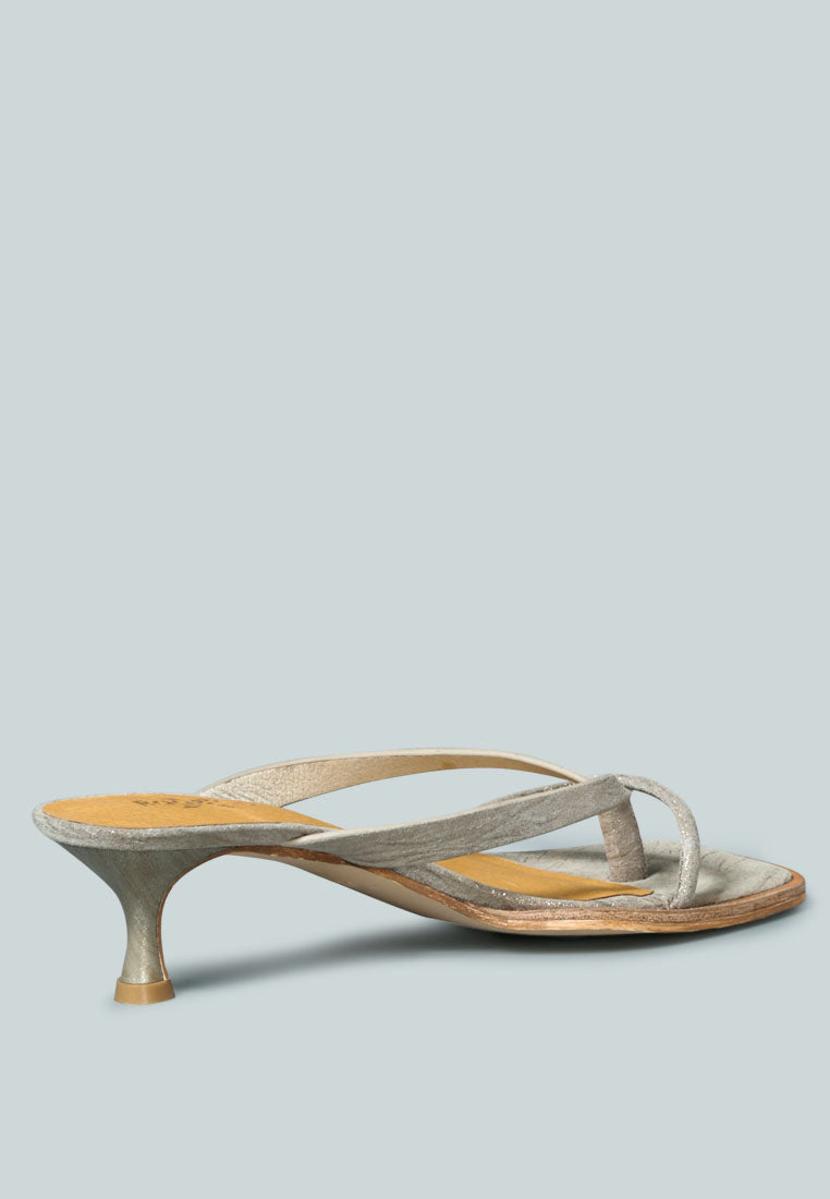 WINSLET Heeled Thong Sandal in Bronze#color_bronze