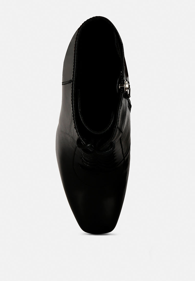 wyndham black lace up leather ankle boots#color_black