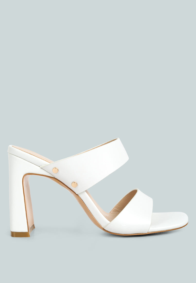 alodia Slim block heel sandals in White#color_white