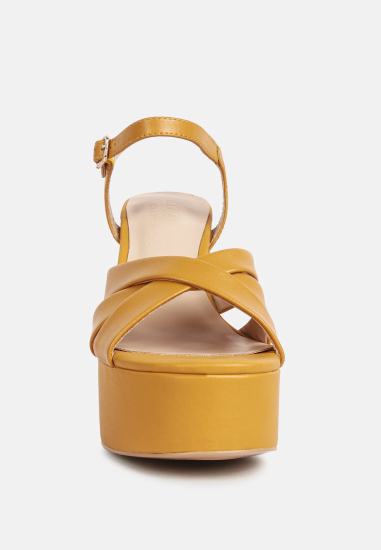 de vil crisscross straps slim block heel sandals in Tan#color_tan