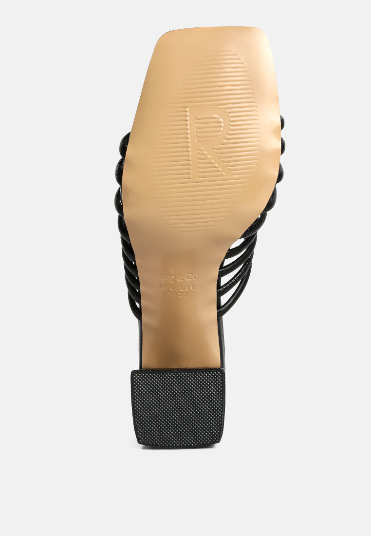 fairleigh black strappy slip on sandals#color_black