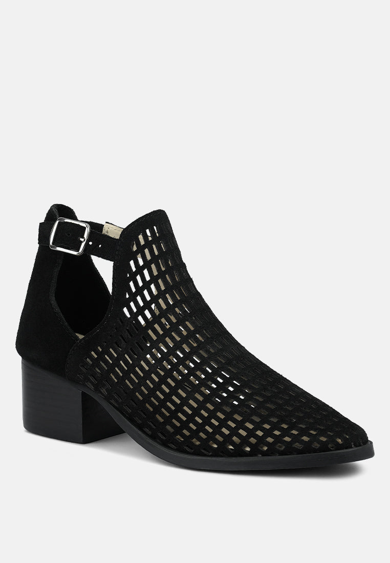 ROSALYN Black Block Heeled Cut-Out Sandal#color_blaack