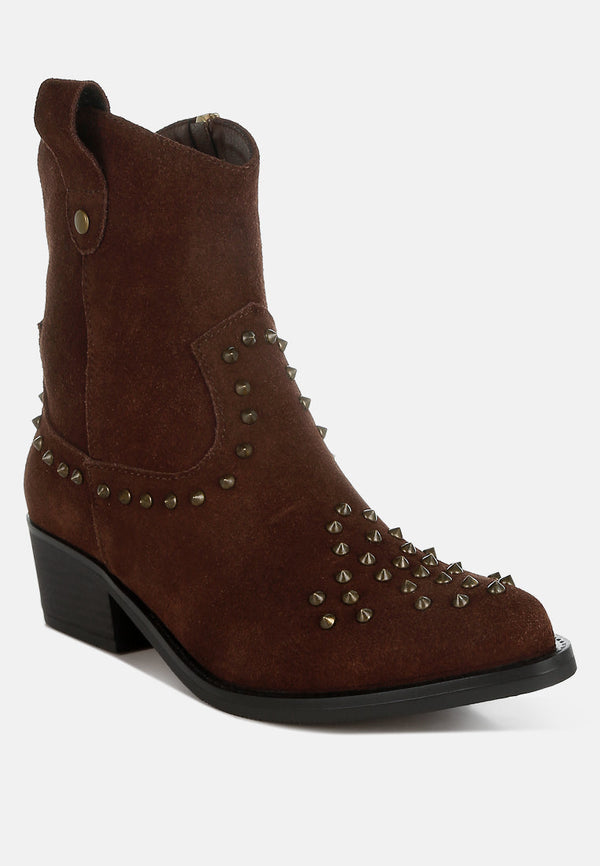 hira studs embellished cowboy boots#color_brown