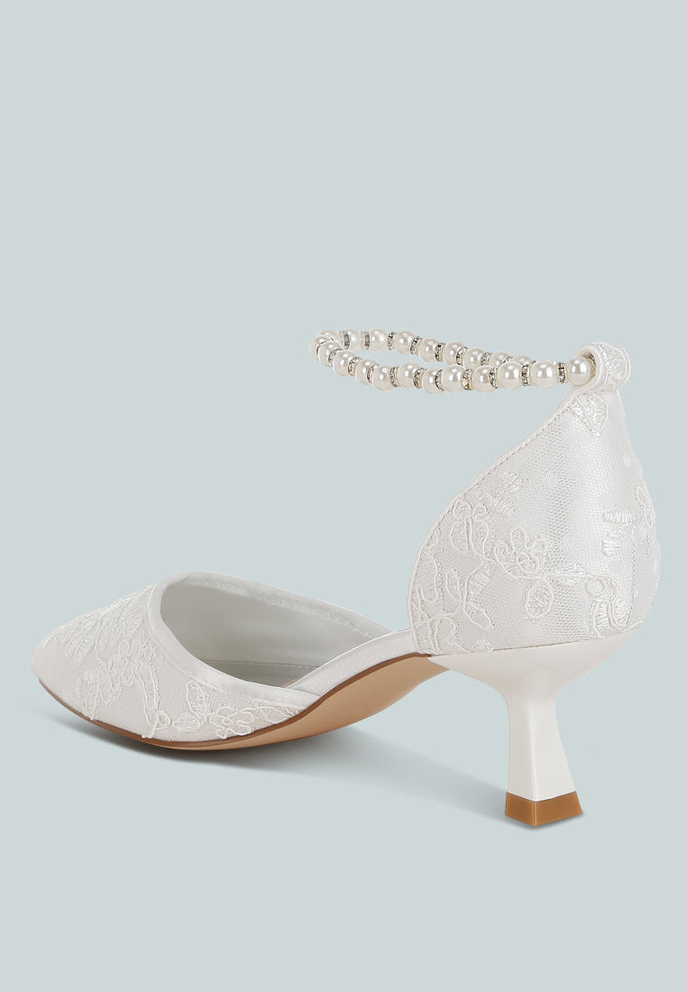 laika lace kitten heel sandals#color_white