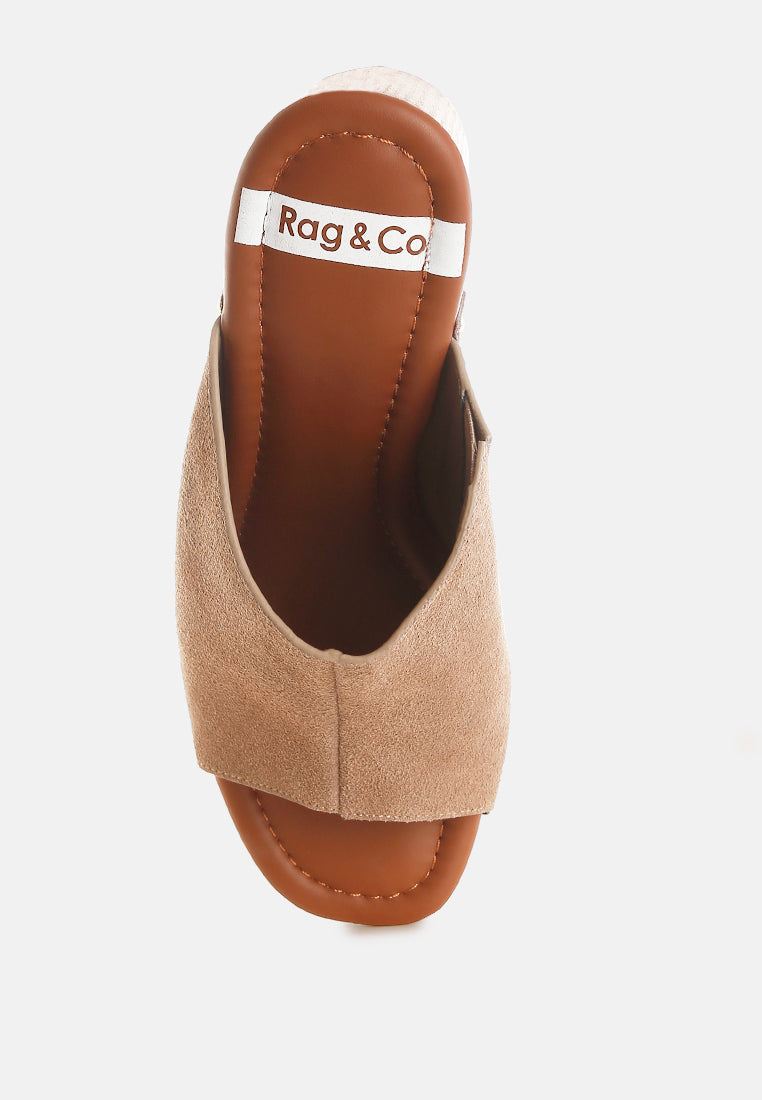 masaki soft suede leather wooden clogs#color_taupe