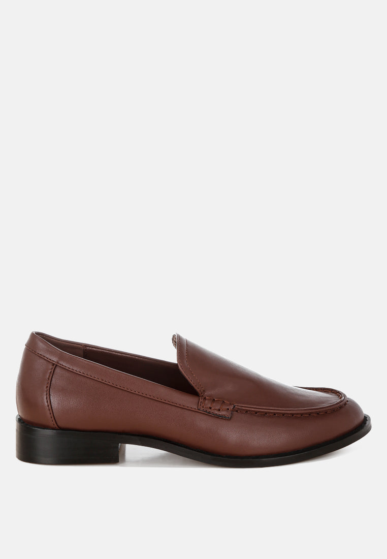 ninto low heel pleather loafers#color_brown