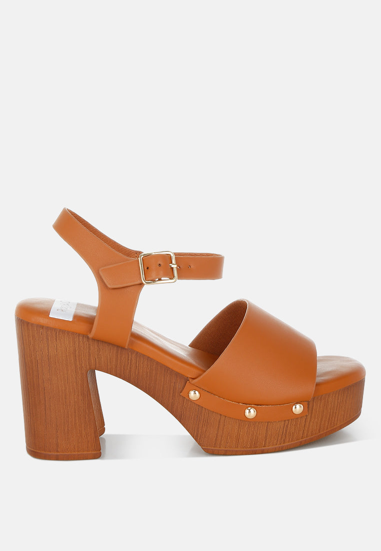 Sawor Recycled Leather High Block Sandals In White#color_tan