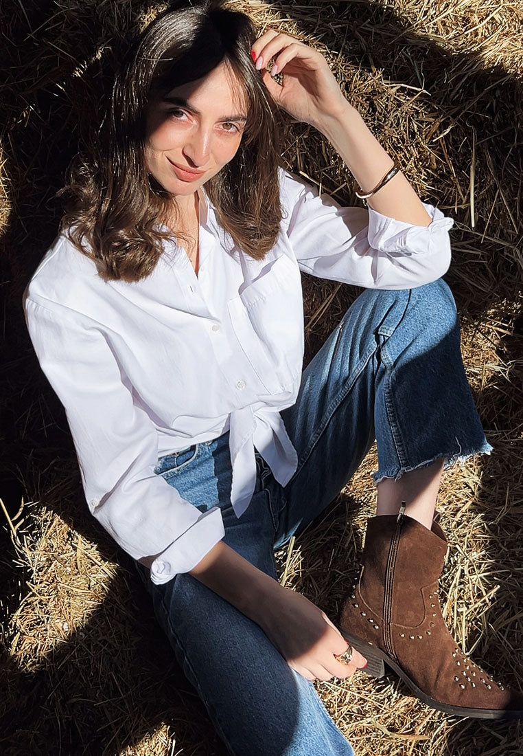 hira studs embellished cowboy boots#color_brown