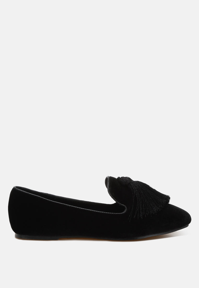 tromso iconic tassel detail velvet loafers#color_black