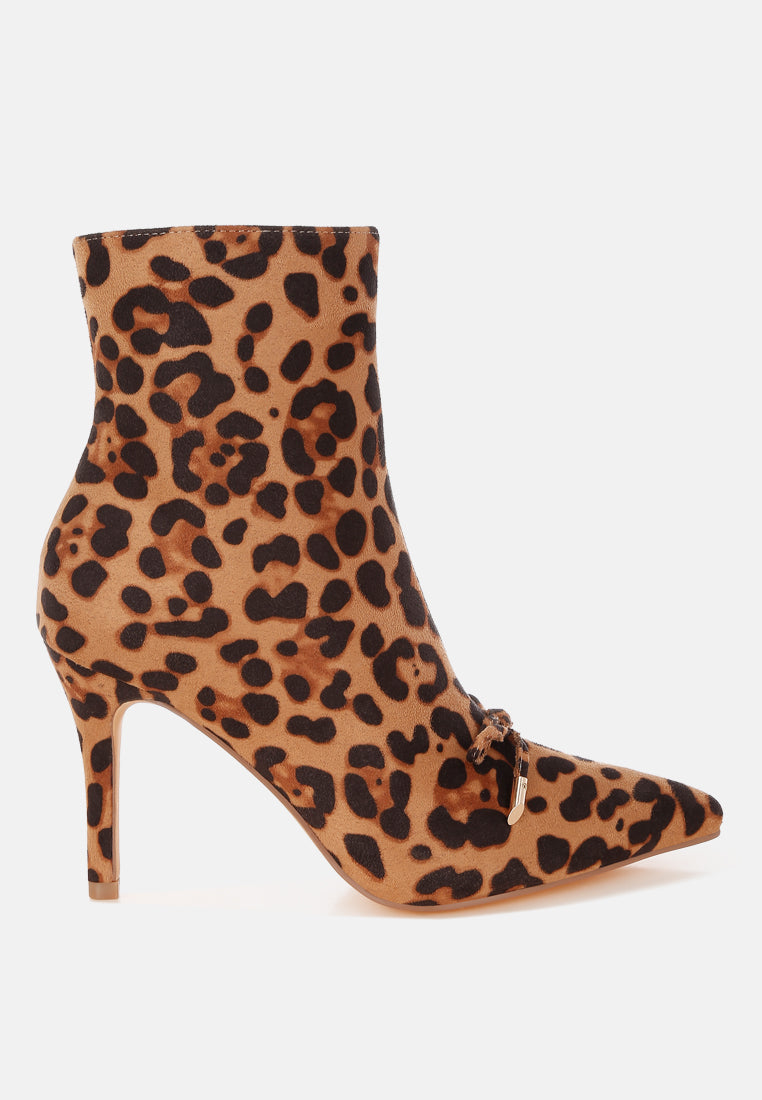vilda leopard print stiletto boots#color_leopard