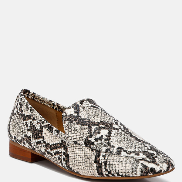 Womens snake clearance print loafers