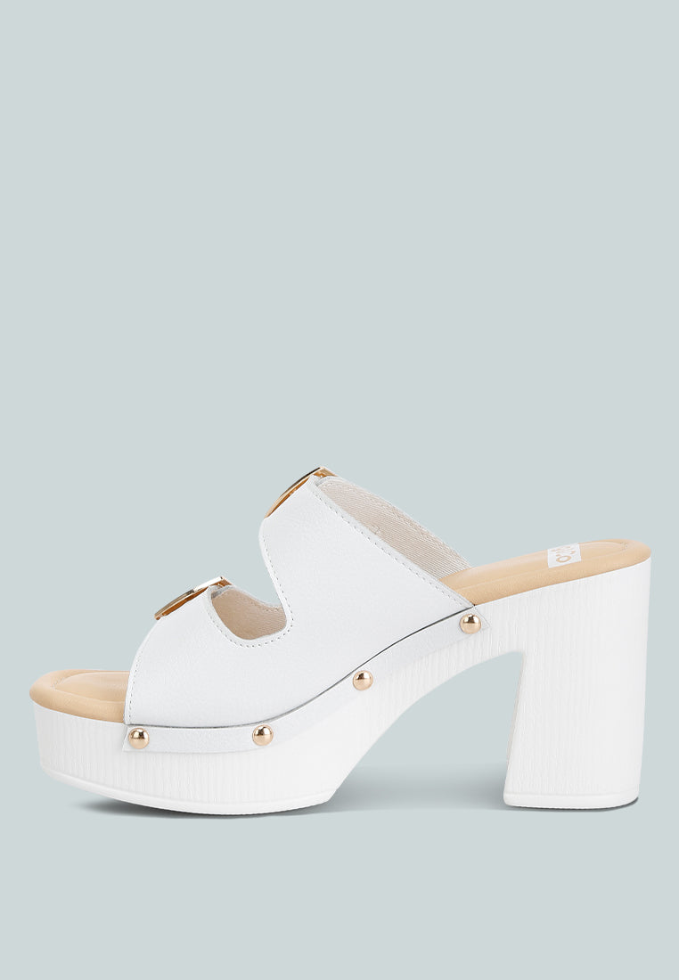 Kenna Dual Buckle Strap Sandals In White#color_white